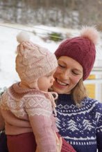 Last inn bildet i Galleri-visningsprogrammet, Kamille flettelue